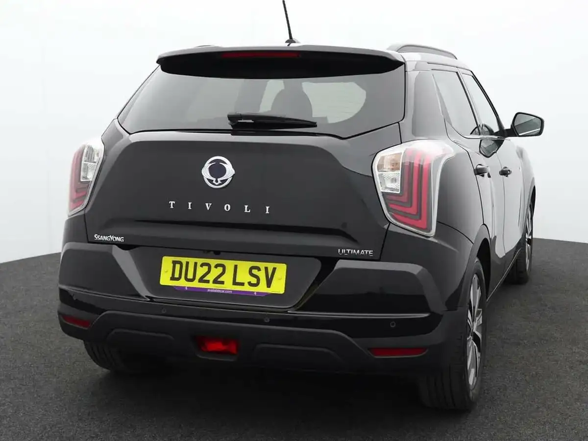 2022-kgm-ssangyong-tivoli-15-ultimate-auto-big-5