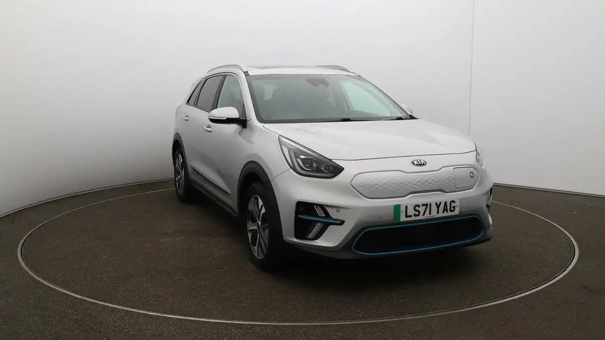 2021-kia-e-niro-ev-4-big-45