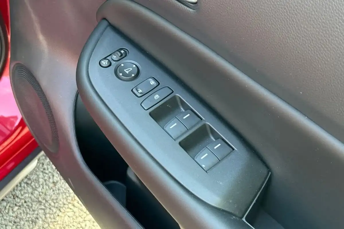 2023-honda-jazz-15-i-mmd-crosstar-advance-big-21