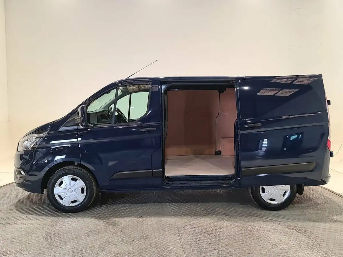 2020-ford-transit-custom-20tdci-320-l1h1-trend-105pseu6dt-panel-van-big-13