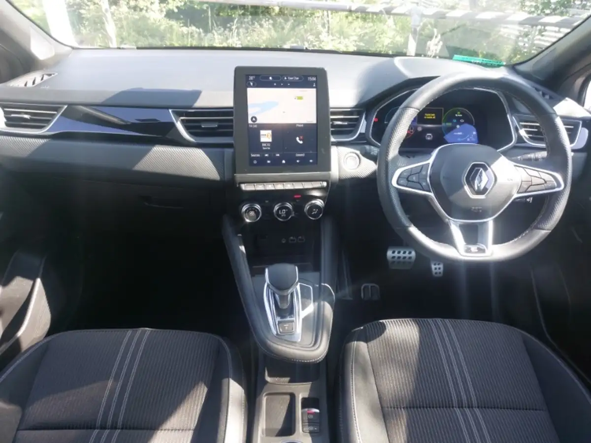 2024-renault-captur-16-e-tech-engineered-145ps-full-big-2