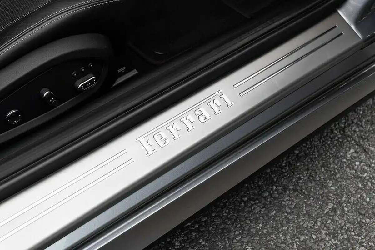 2012-ferrari-ff-63-big-24