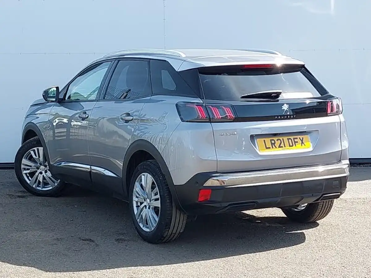 2021-peugeot-3008-suv-15-bluehdi-allure-premium-big-1