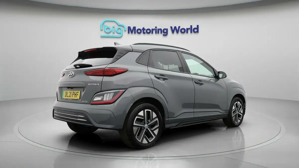 2021-hyundai-kona-e-premium-204ps-64kwh-7kw-obc-big-6