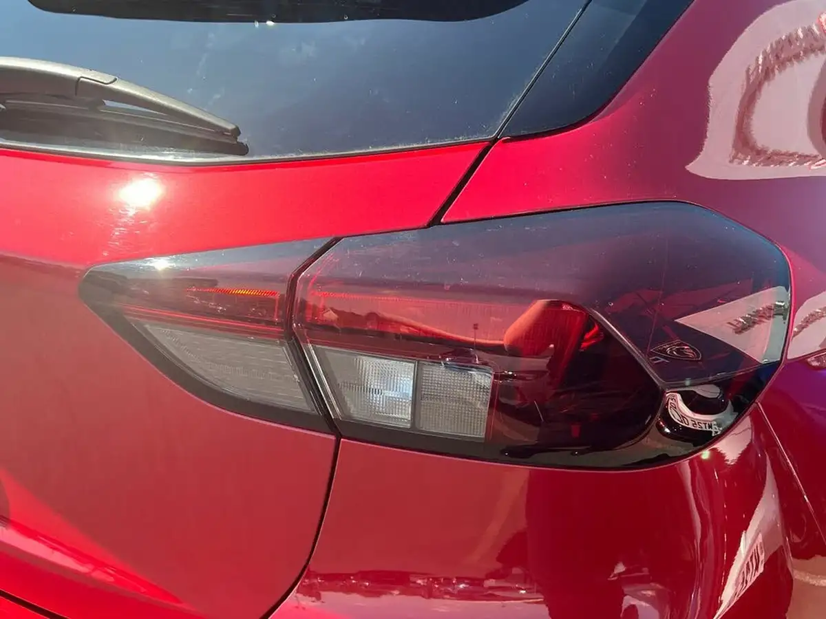 2022-vauxhall-corsa-12-turbo-elite-edition-auto-big-28