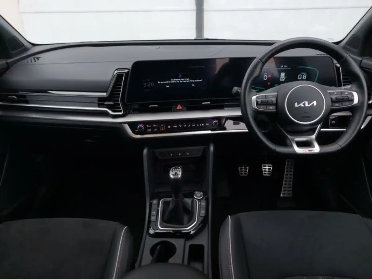 2024-kia-sportage-16-t-gdi-gt-line-157bhp-48v-big-2