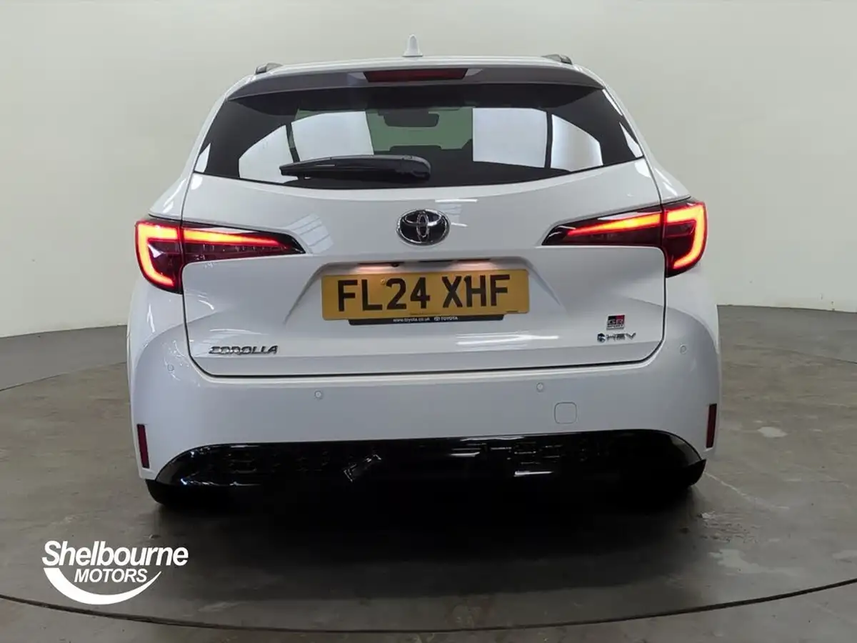 2024-toyota-corolla-18-vvt-i-gr-sport-touring-sports-big-12