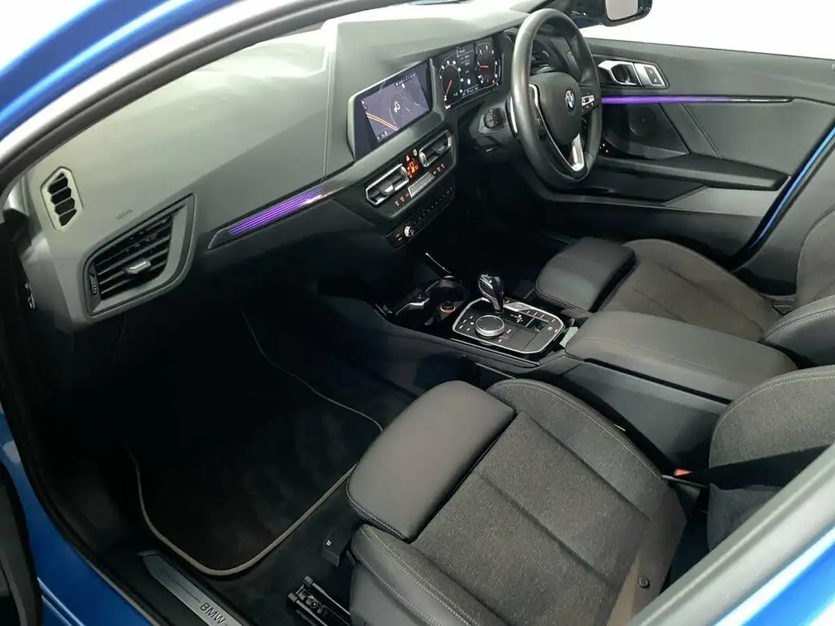 2020-bmw-1-series-20td-118d-sport-auto-big-16