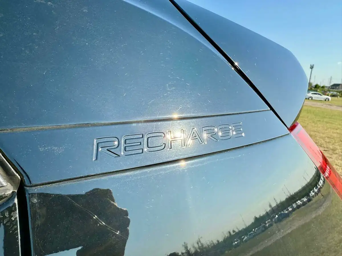 2020-volvo-xc40-15-t5-r-design-plug-in-hybrid-big-31
