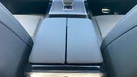 2025-land-rover-range-rover-velar-20-d200-dynamic-se-small-25