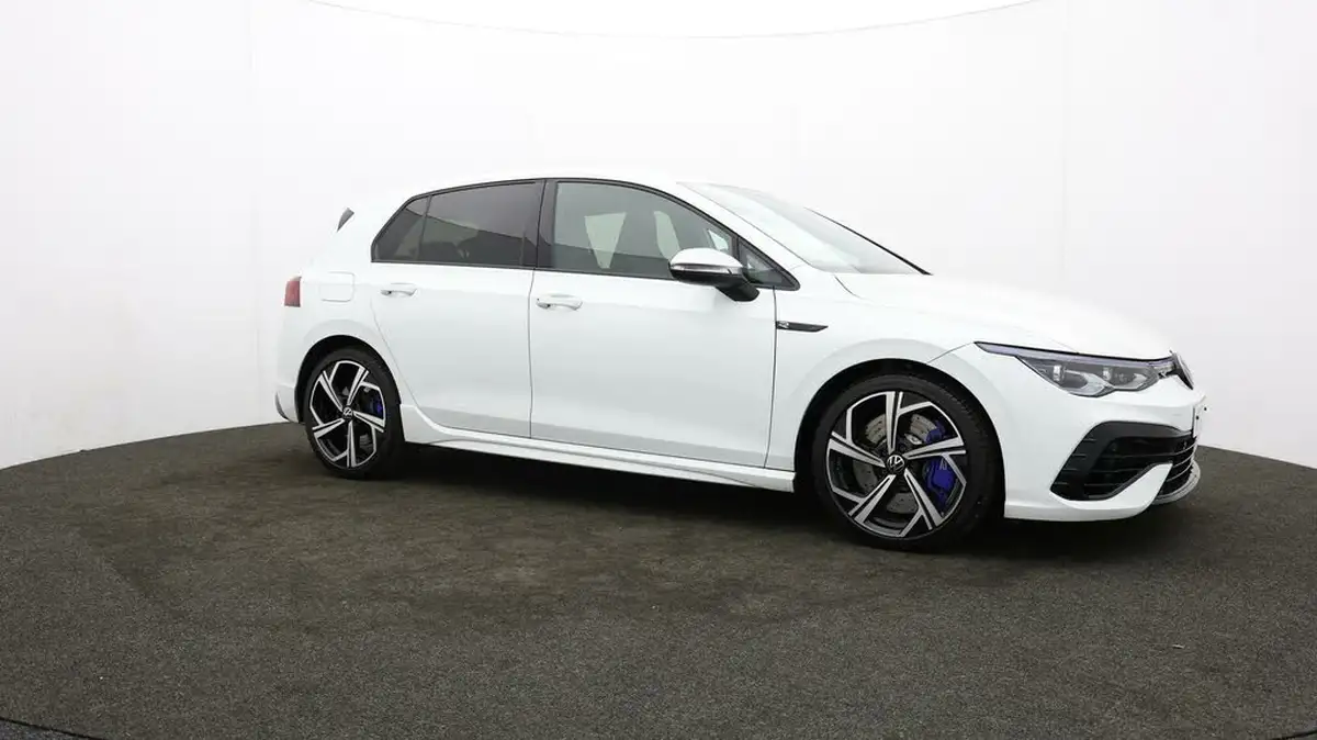 2023-volkswagen-golf-20-tsi-r-320ps-hatchback-big-43