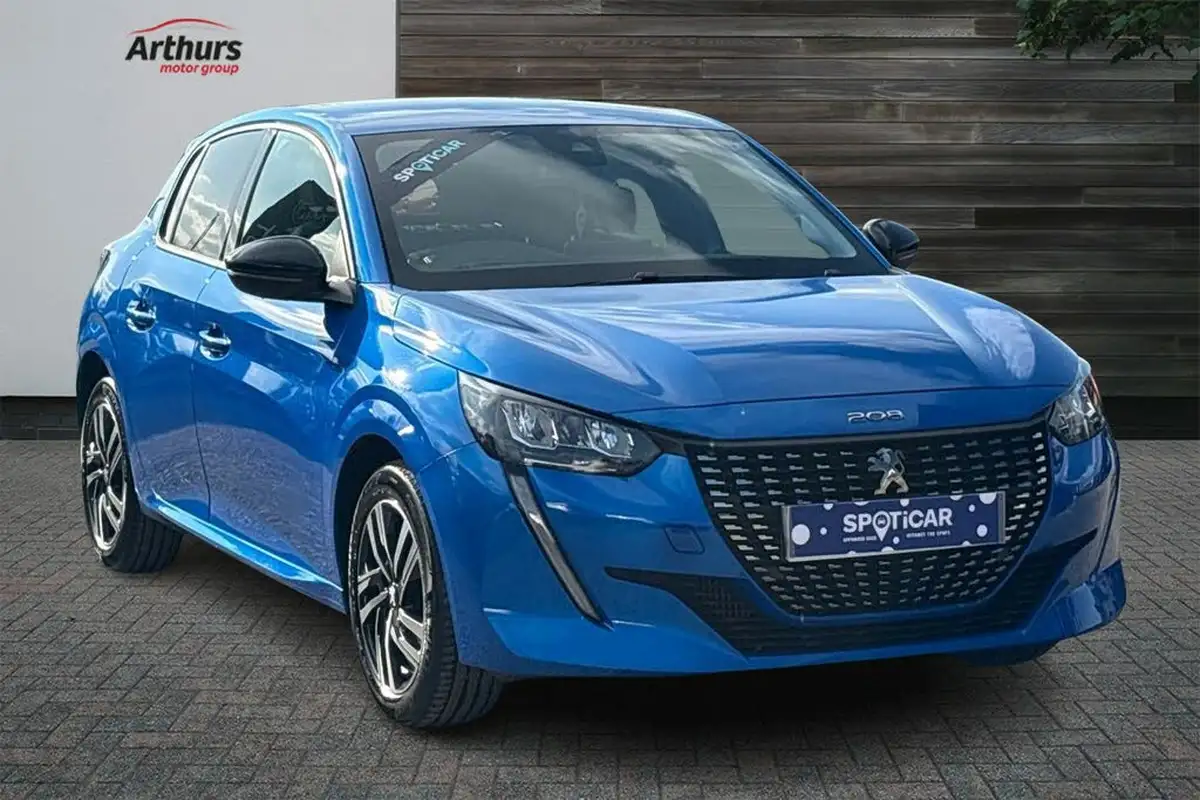 2023-peugeot-208-12-puretech-allure-premium-130ps-eat8-big-0
