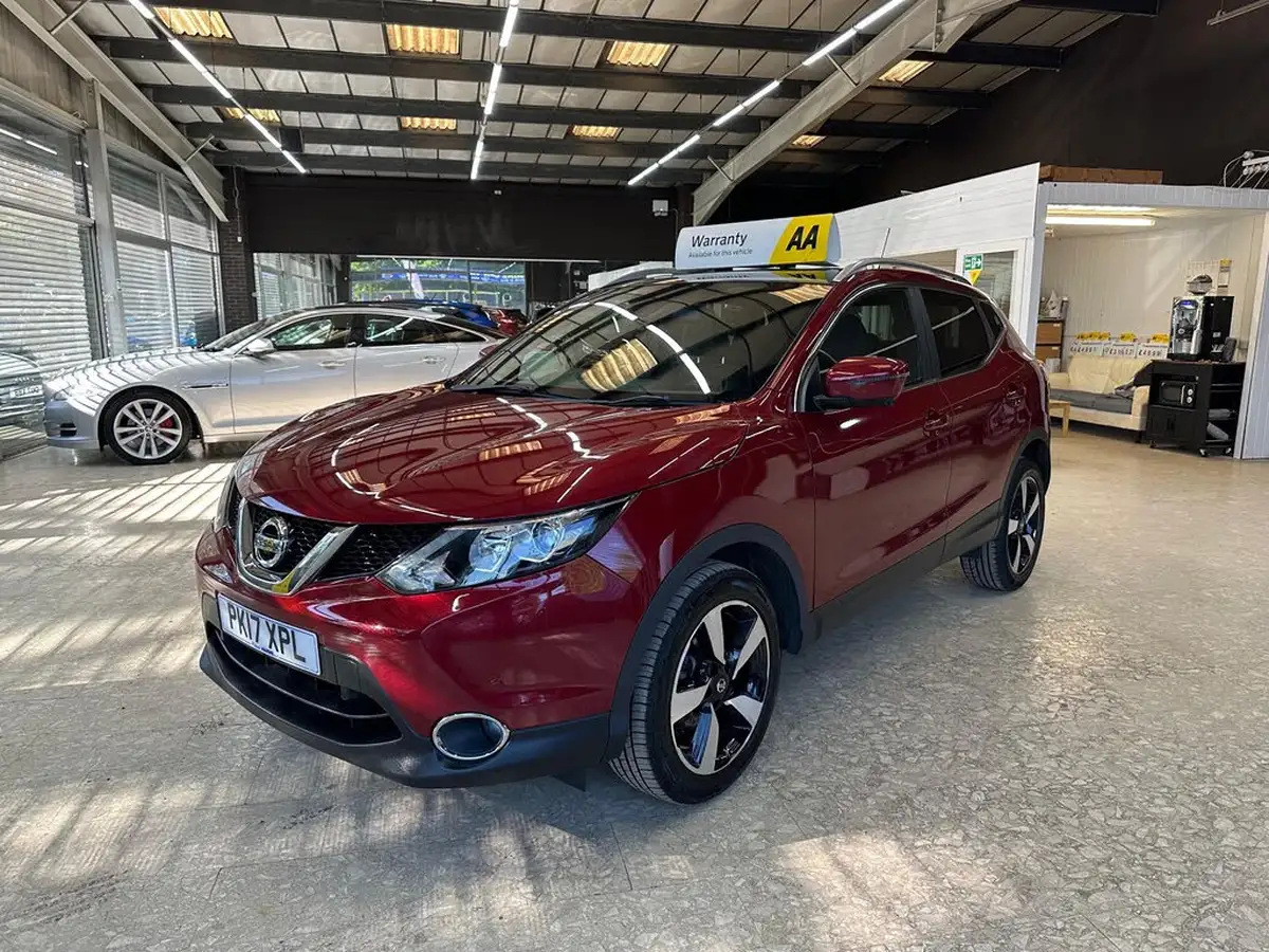 2017-nissan-qashqai-12-dig-t-n-vision-18in-big-0