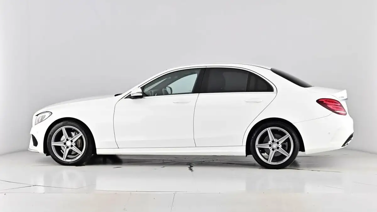 2016-mercedes-benz-c-class-21d-c220d-amg-line-170ps-ss-saloon-4d-auto-big-60