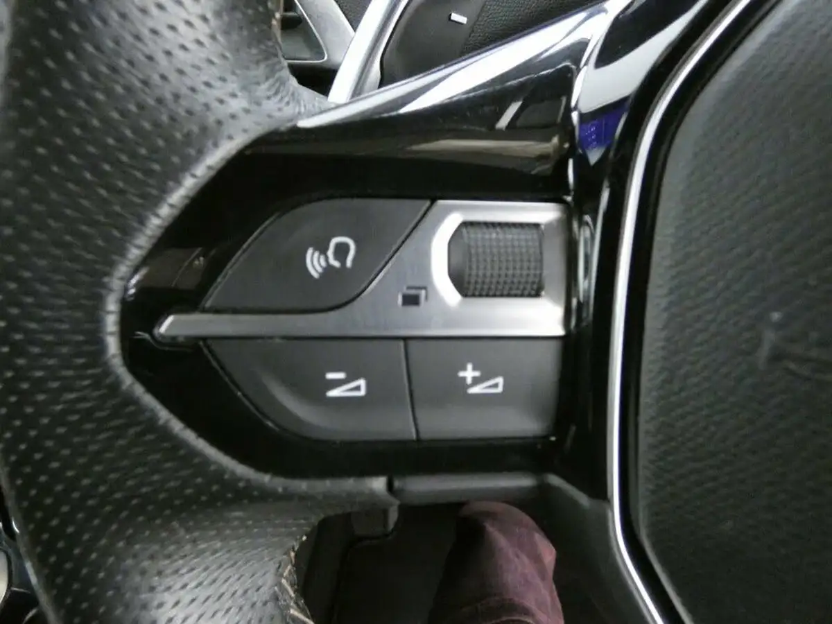 2019-peugeot-3008-suv-15-bluehdi-gt-line-premium-eat8-big-17