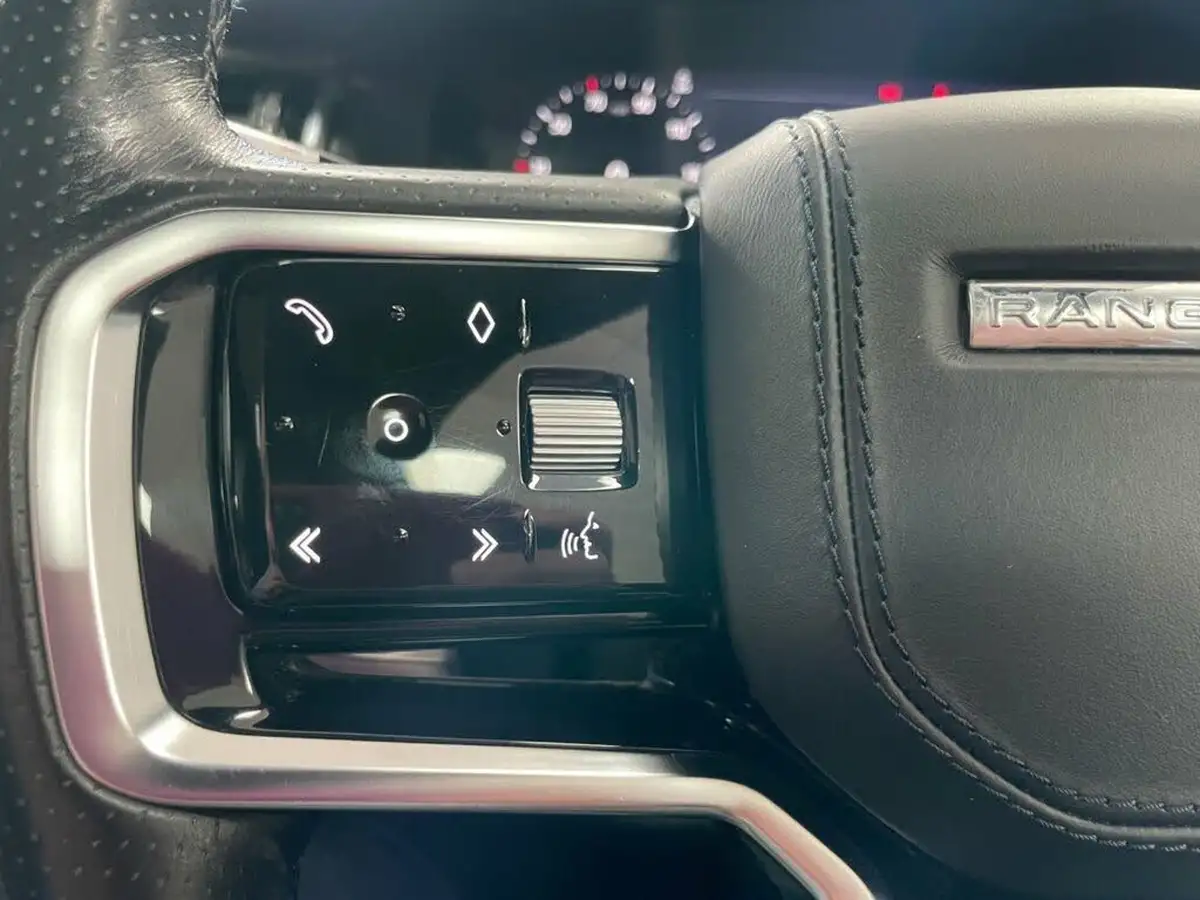 2021-land-rover-range-rover-velar-20-d200-r-dynamic-hse-big-36