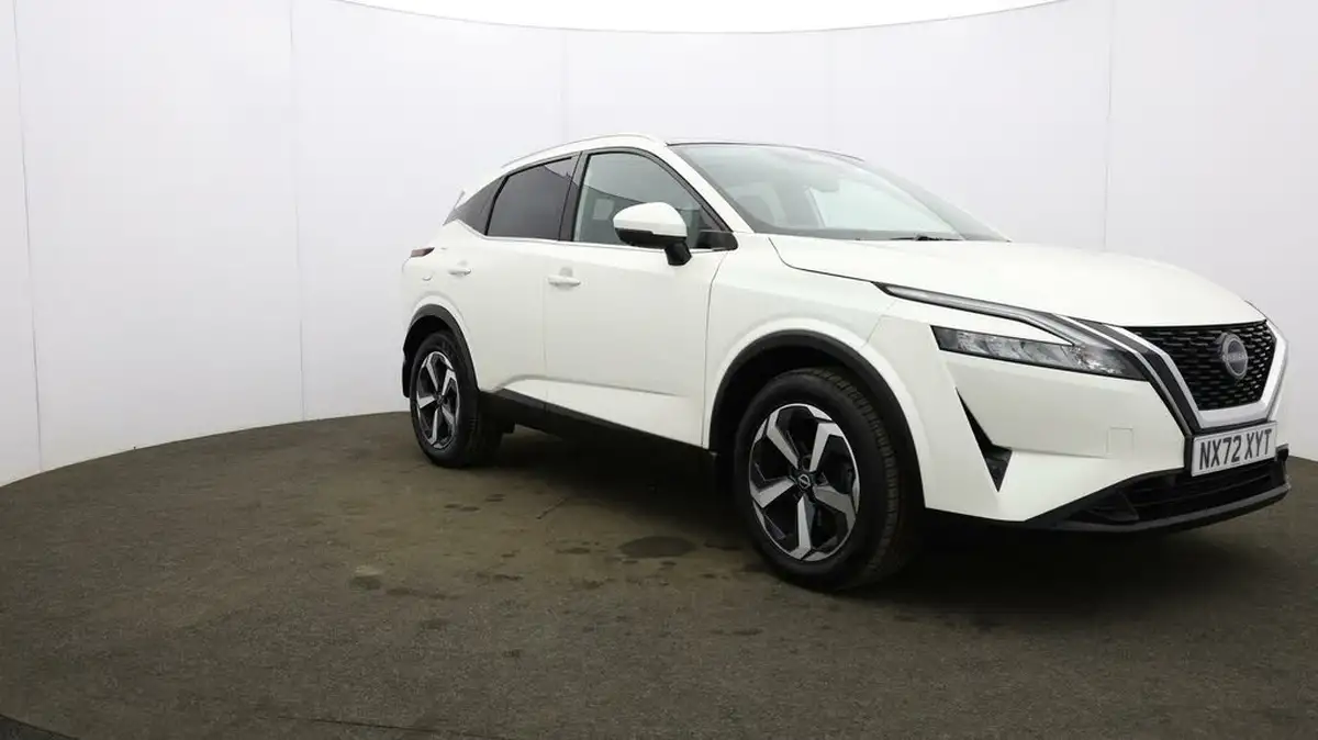 2022-nissan-qashqai-13-dig-t-n-connecta-140ps-big-45
