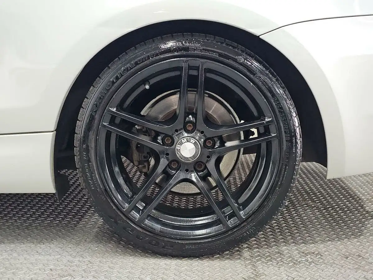 2012-bmw-1-series-20-120i-sport-plus-edition-coupe-big-8