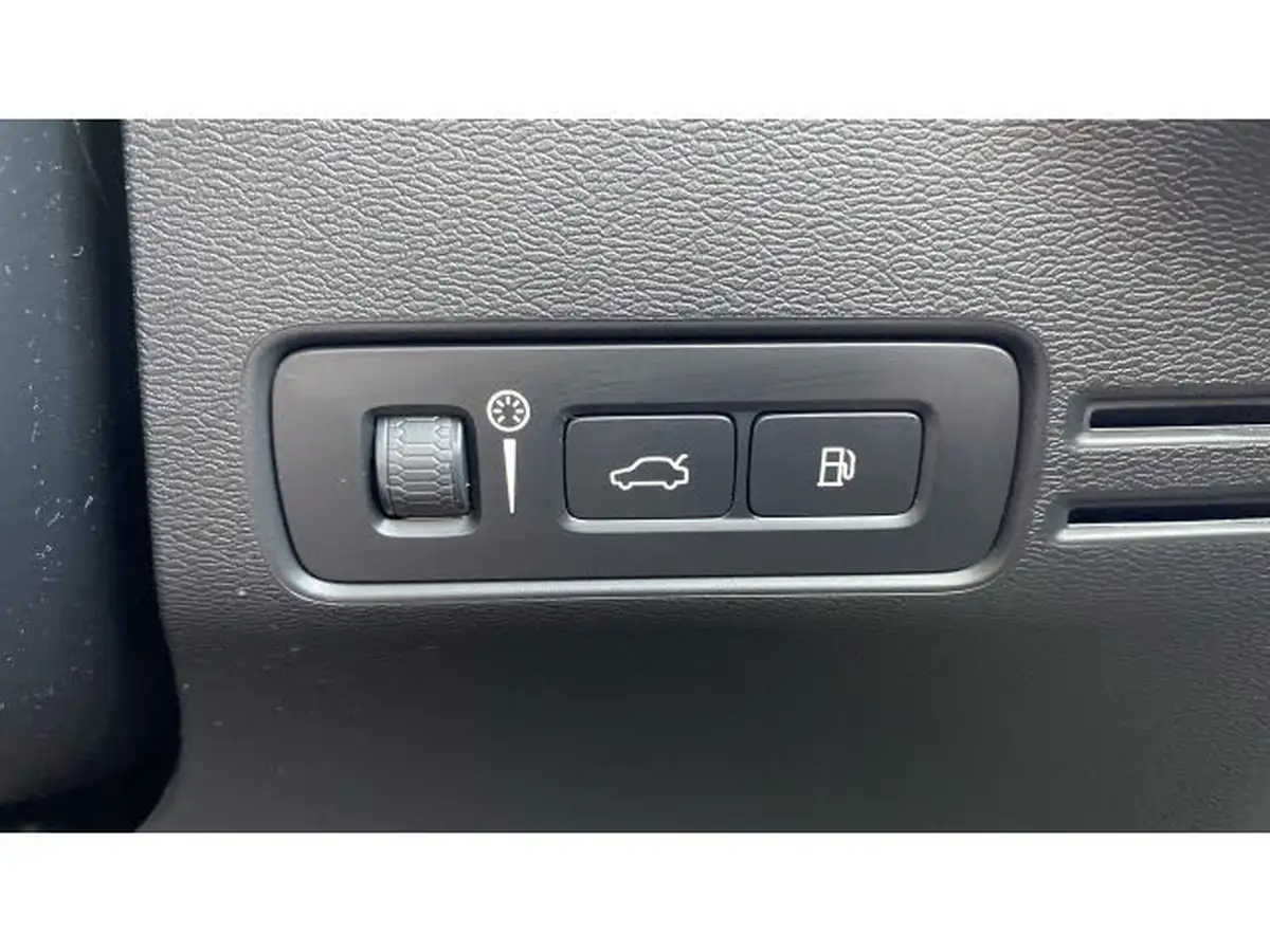 2021-volvo-xc40-15-t5-r-design-pro-258bhp-big-33
