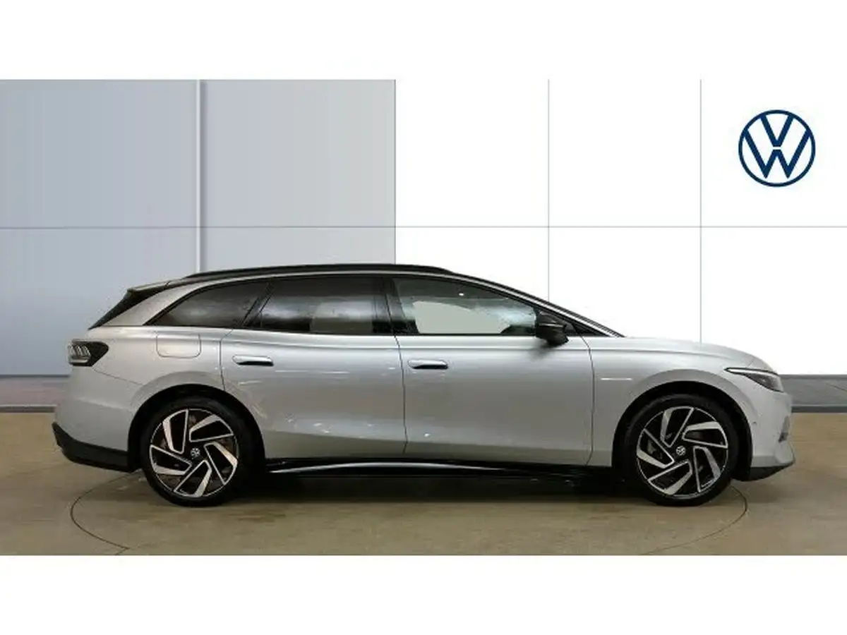 2025-volkswagen-id7-e-pro-match-interior-pack-tourer-big-3