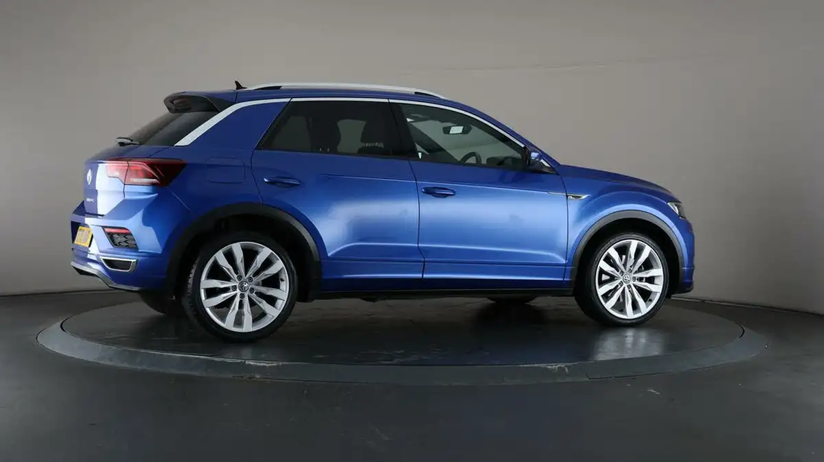 2019-volkswagen-t-roc-16tdi-r-line-big-61
