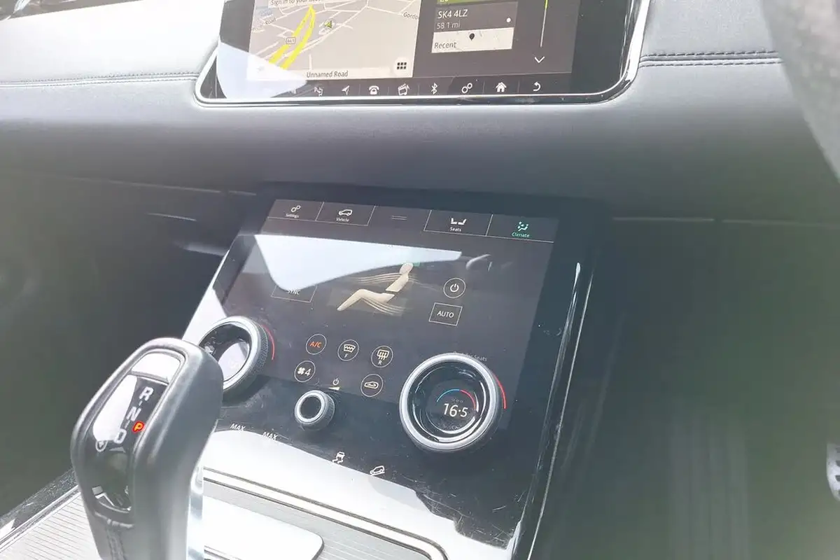 2020-land-rover-range-rover-evoque-20-d180-r-dynamic-se-big-38