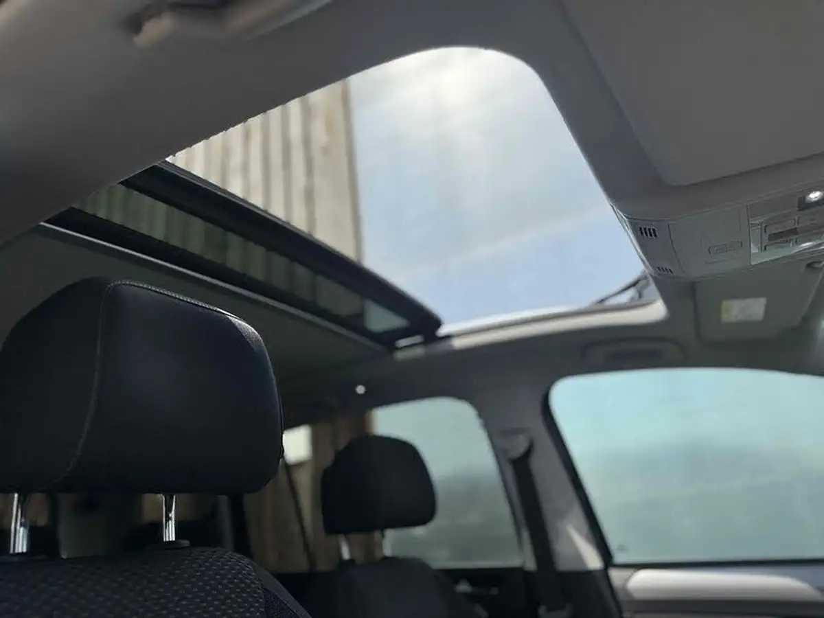 2018-volkswagen-touran-20tdi-se-family-dsg-big-31