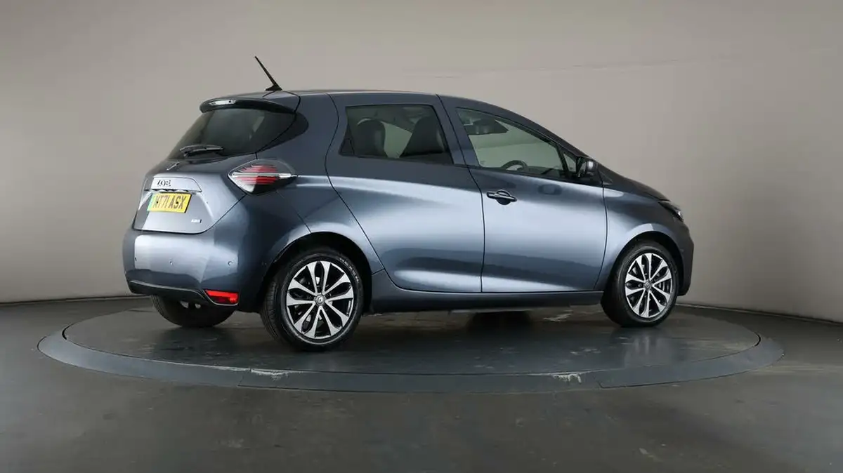 2021-renault-zoe-e-gt-line-big-64