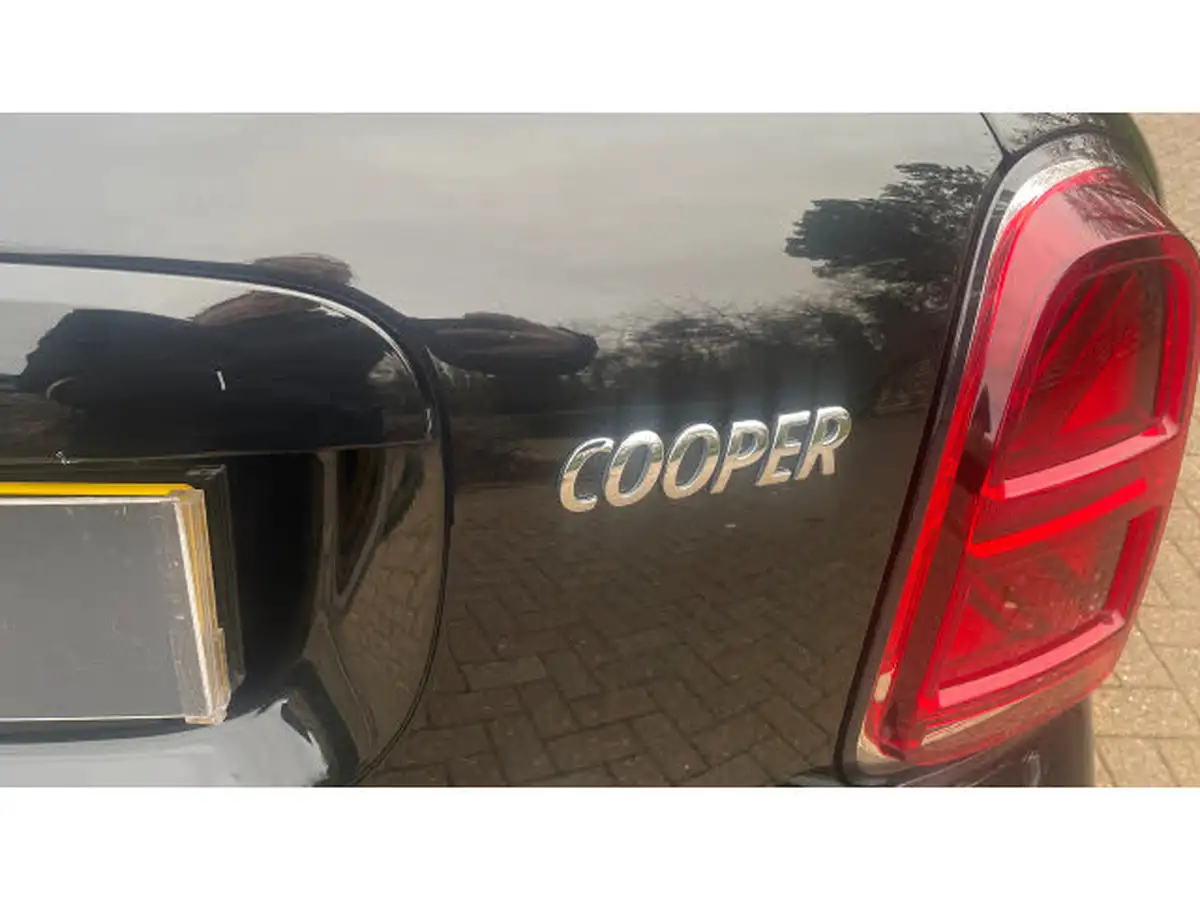 2021-mini-countryman-15-cooper-classic-auto-big-13