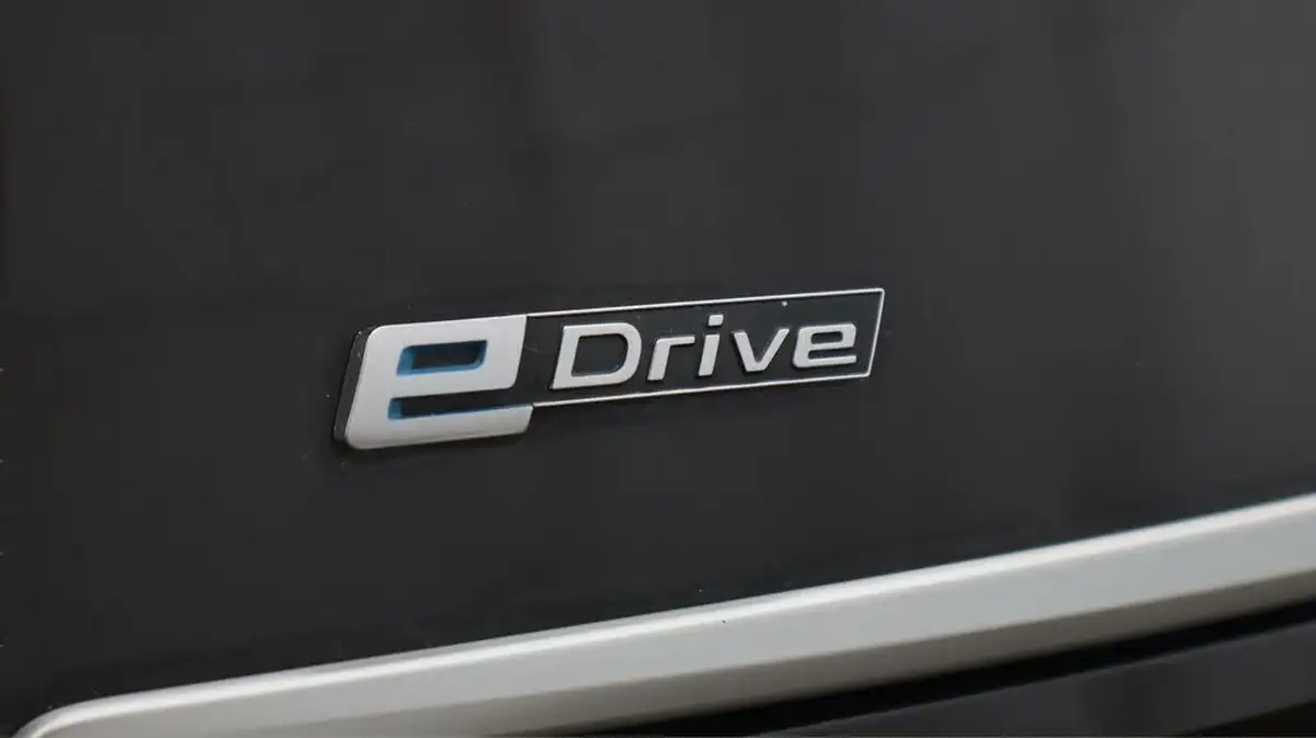 2018-bmw-i3-e-94-ah-big-21