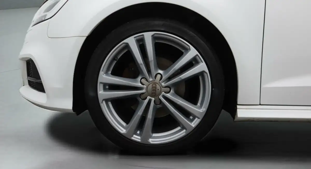 2019-audi-a3-15-tfsi-s-line-sportback-5d-tronic-big-18