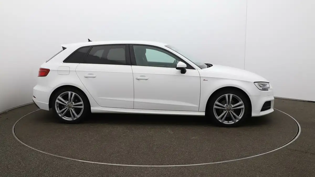 2019-audi-a3-15-tfsi-s-line-sportback-5d-tronic-big-46