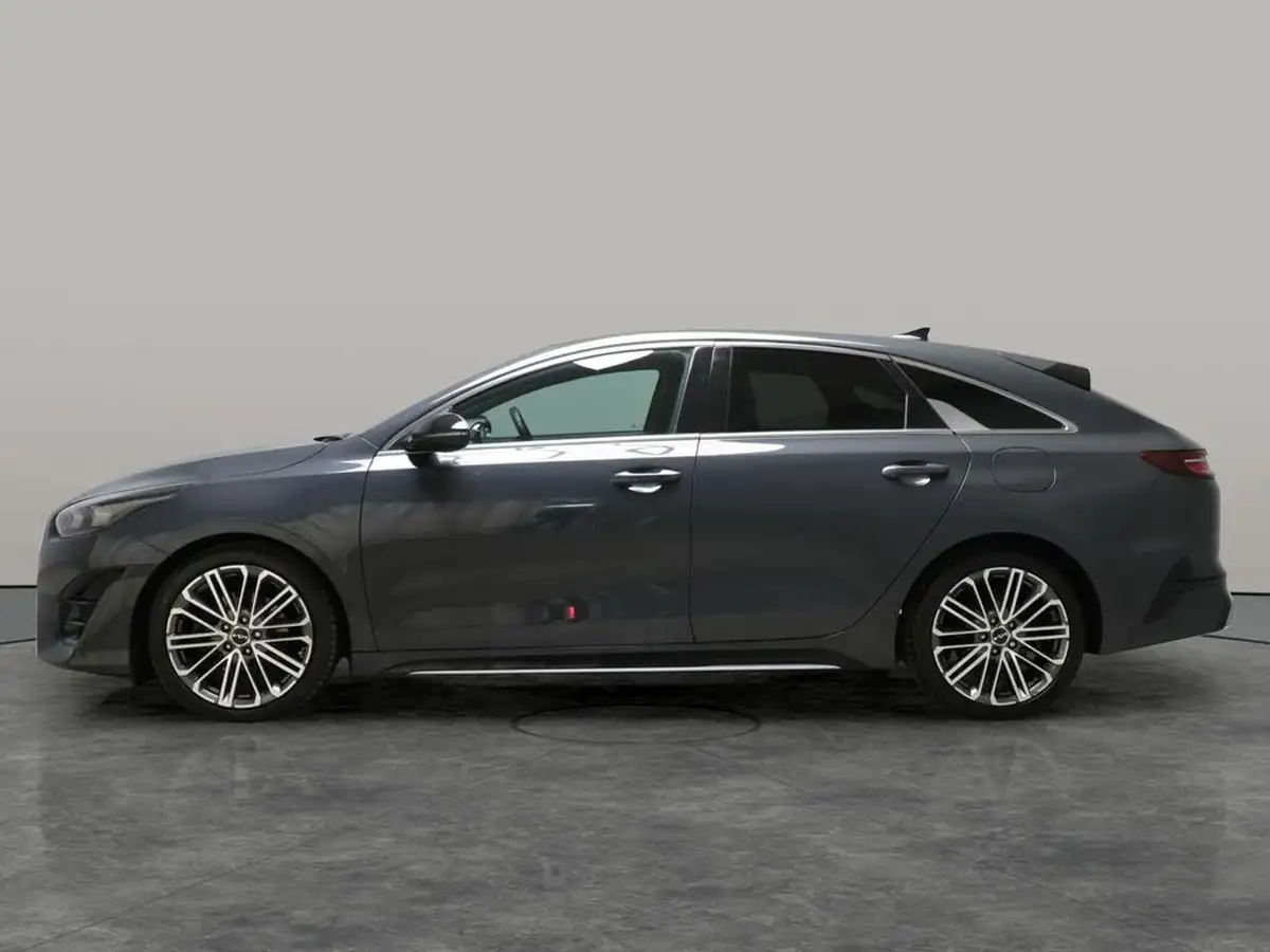 2022-kia-pro-ceed-15-t-gdi-gt-line-s-big-16