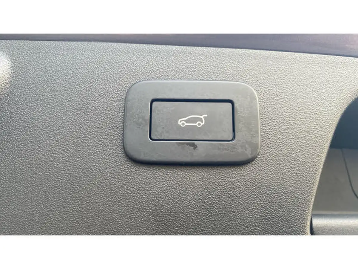 2022-jaguar-e-pace-20-d165-r-dynamic-se-big-21