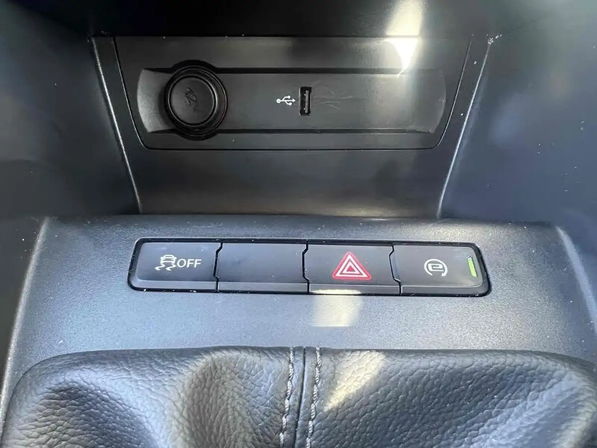 2022-mg-mg3-15-vti-tech-exclusive-nav-big-40