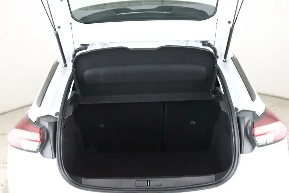 2021-vauxhall-corsa-12i-se-big-11