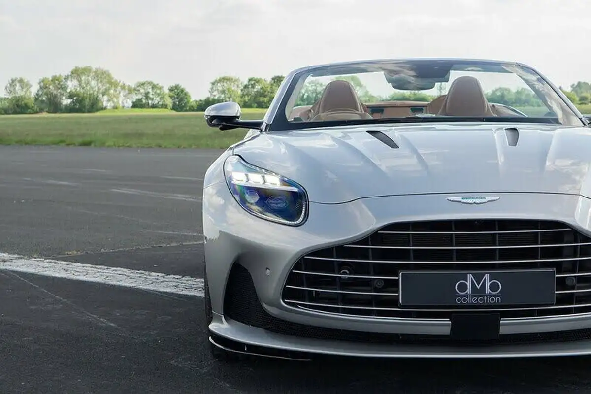 2024-aston-martin-db12-40-v8-auto-euro-6-ss-2dr-big-17