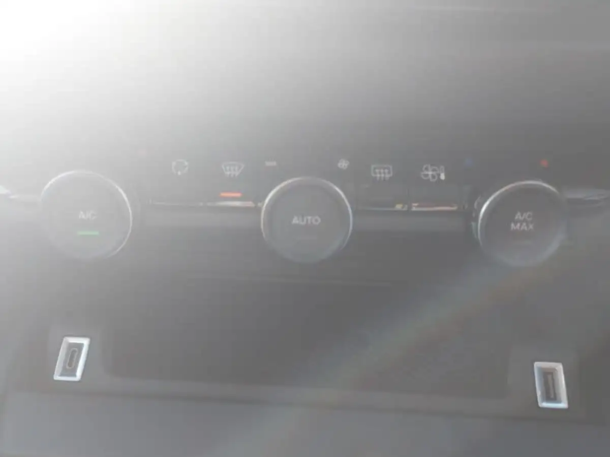 2024-citroen-c4-12-puretech-you-ss-big-17