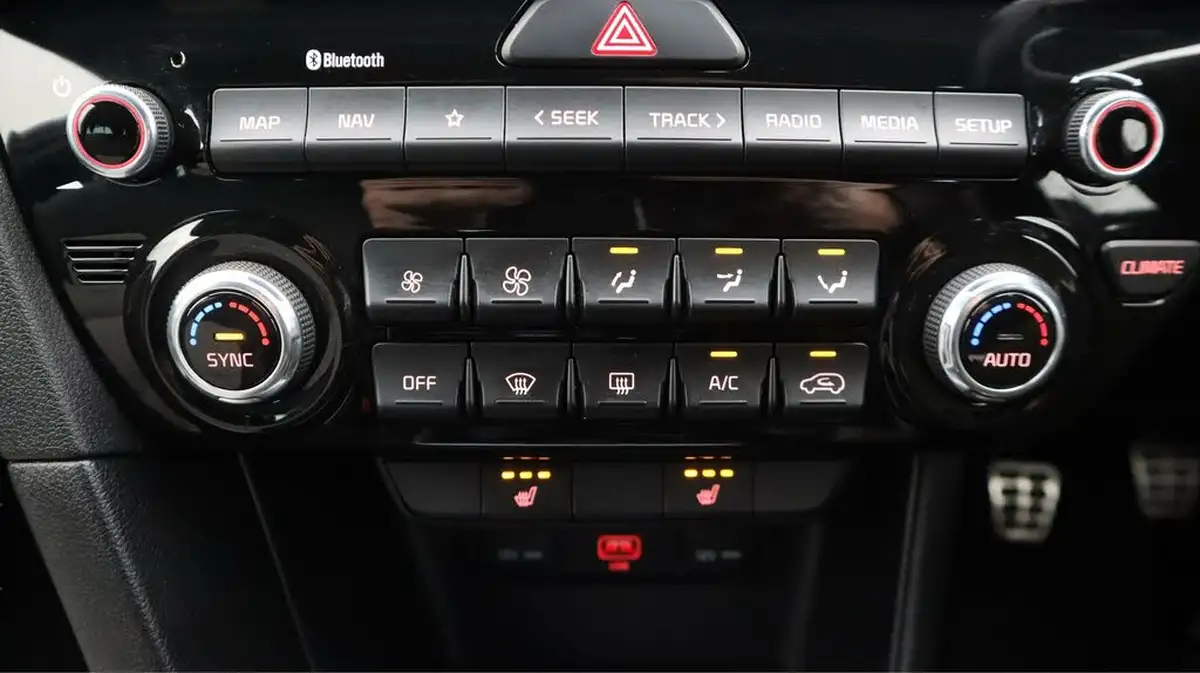 2021-kia-sportage-16-t-gdi-gt-line-174bhp-1591cc-big-12