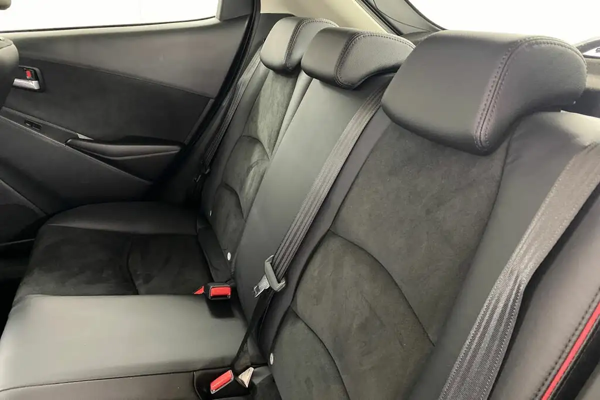 2024-mazda-mazda2-15-e-skyactiv-g-homura-aka-90ps-big-14