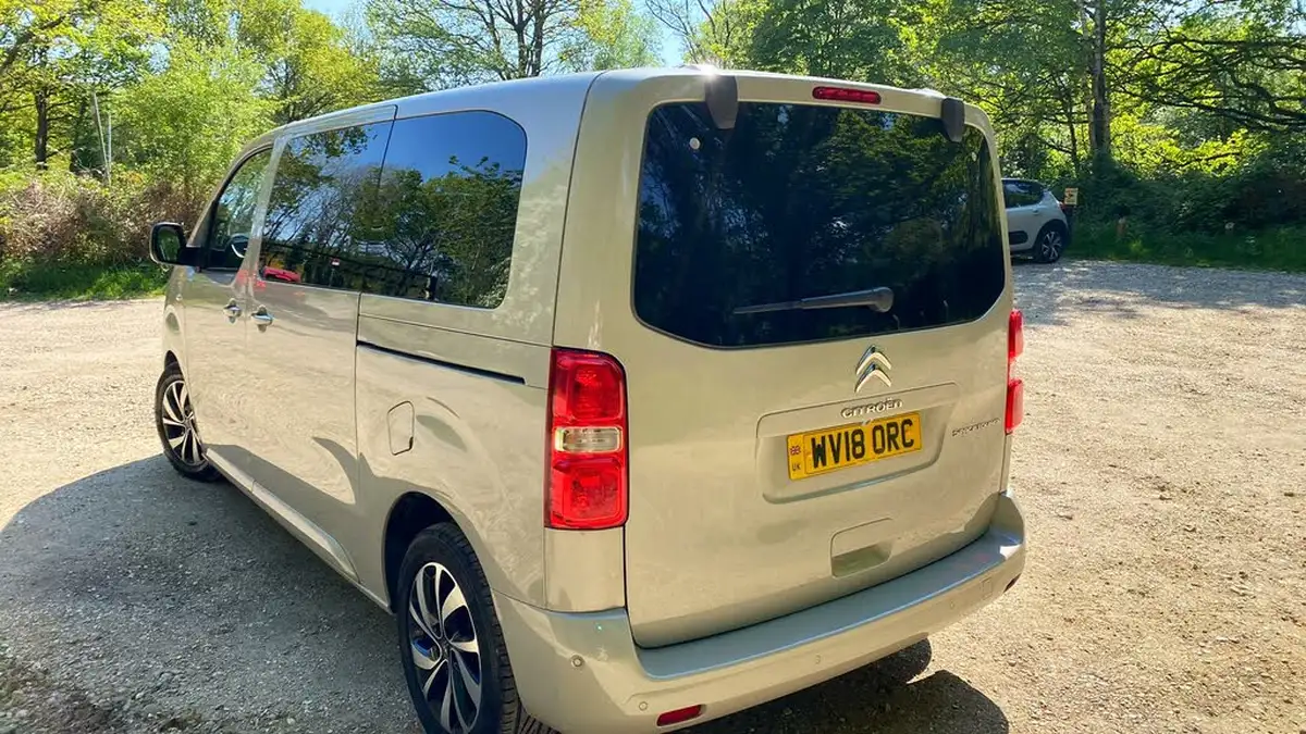 2018-citroen-spacetourer-20bluehdi-flair-m-180ps-etg6-big-9