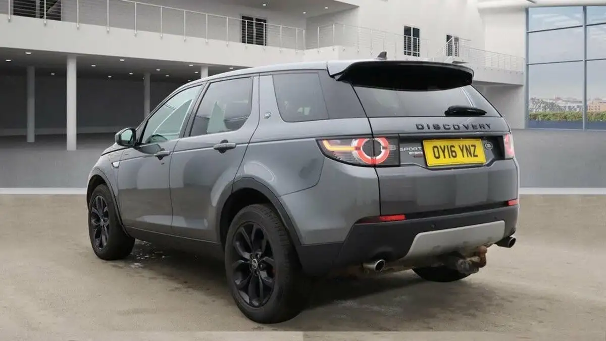 2016-land-rover-discovery-sport-20td4-hse-180ps-awd-ss-auto-big-2