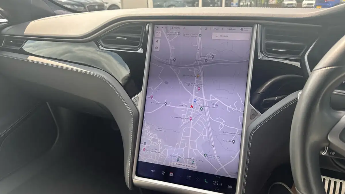 2020-tesla-model-s-e-ludicrous-performance-big-10