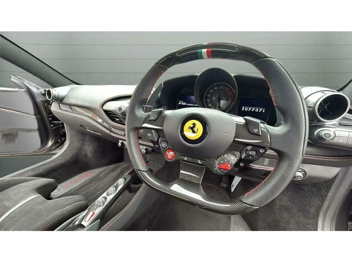 2022-ferrari-f8-tributo-coupe-39t-v8-f1-dct-euro-6-ss-big-12