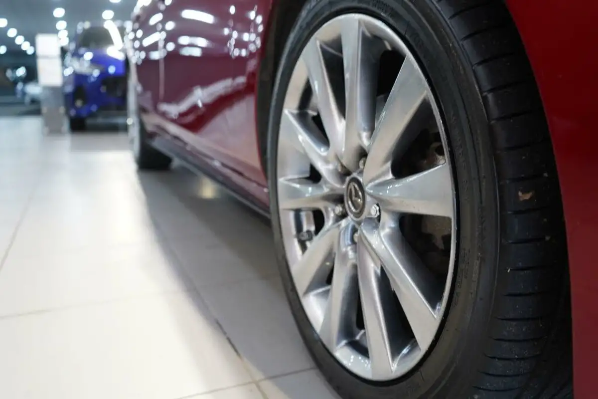 2019-mazda-mazda3-20-gt-sport-tech-180ps-saloon-4d-auto-big-32