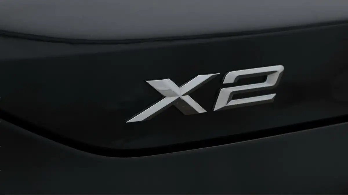 2021-bmw-x2-20-sdrive20i-sport-big-23