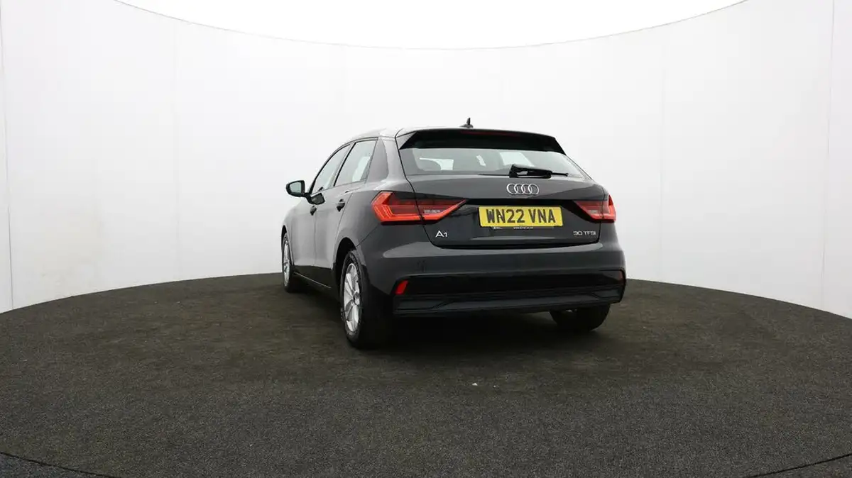 2022-audi-a1-10-30-tfsi-technik-big-32
