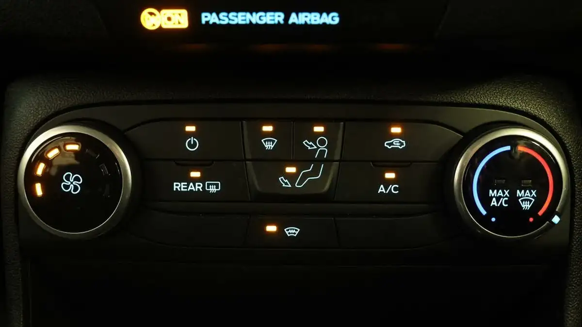 2019-ford-fiesta-11-ti-vct-trend-5d-big-12