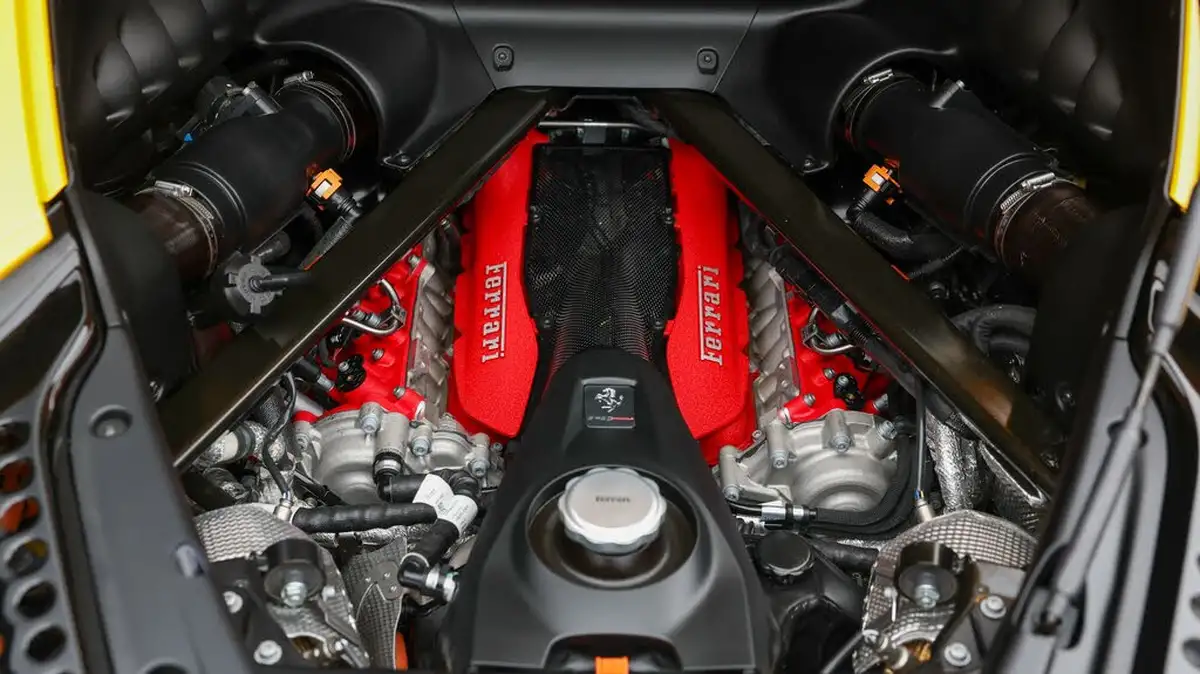 2021-ferrari-sf90-stradale-big-11