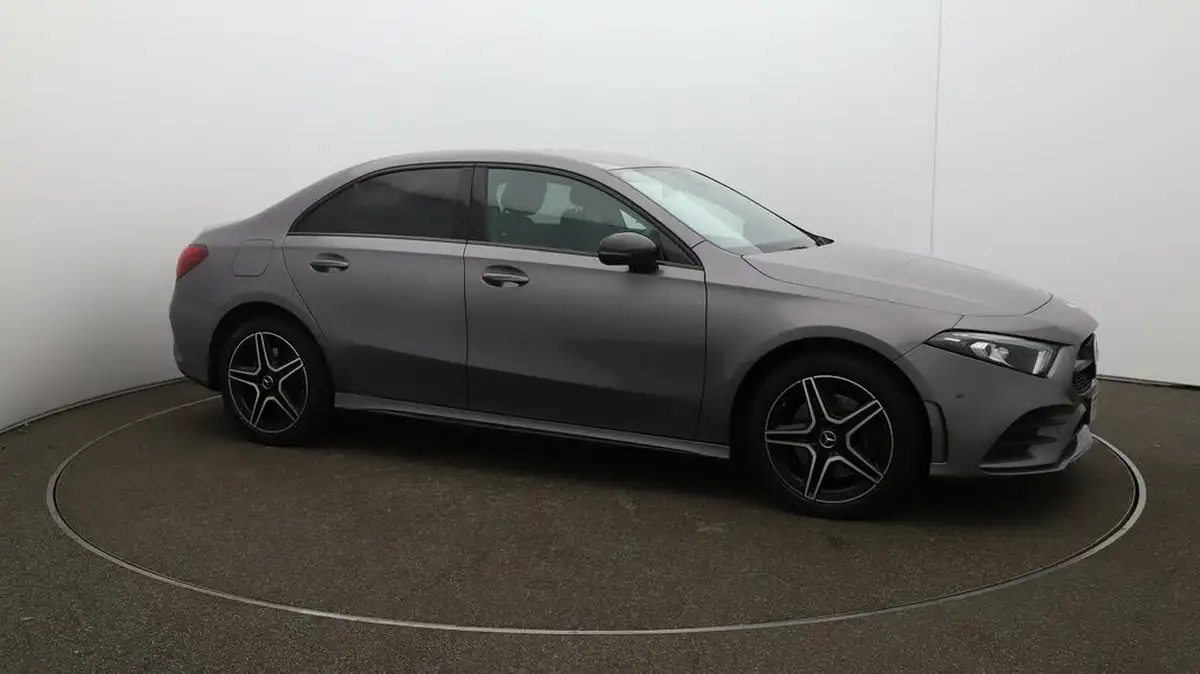 2021-mercedes-benz-a-class-20-a250-amg-line-executive-edition-saloon-4d-big-38